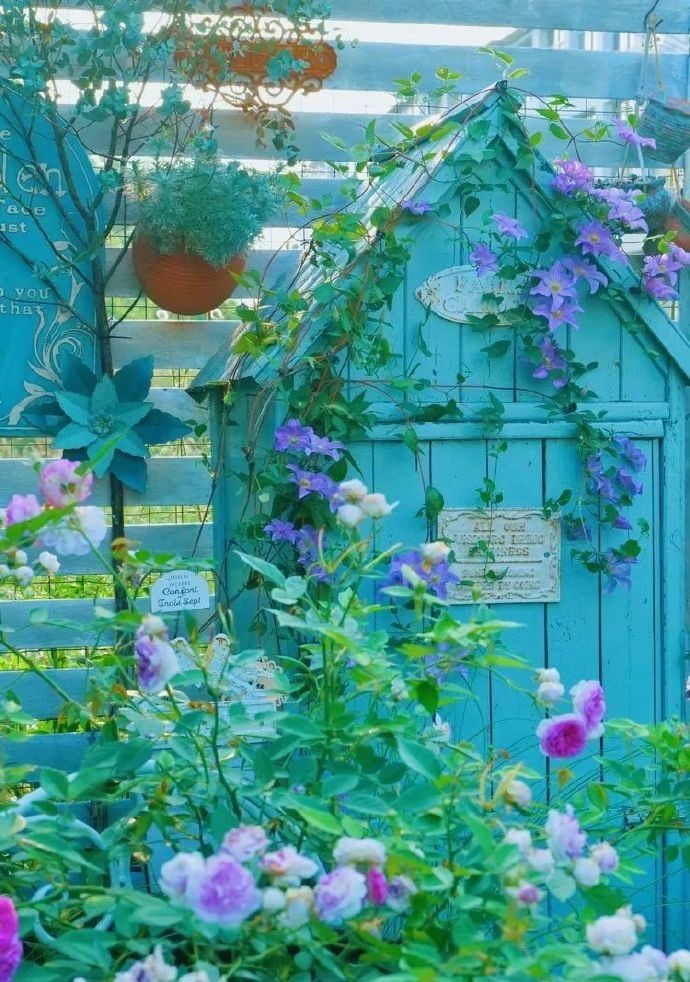 Đôi vợ chồng bỏ việc văn phòng về quê, biến vườn 200m2 thành chốn tiên cảnh” ở nhà quay vlog kiếm 170 triệu/tháng-8