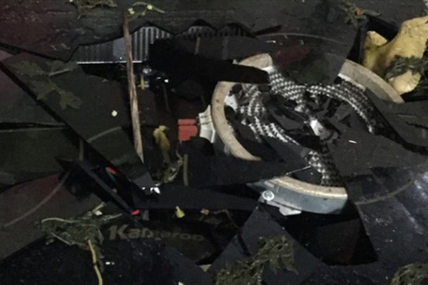 Bếp gas mini phát nổ trong bữa cơm, bé gái bị bỏng nặng-2