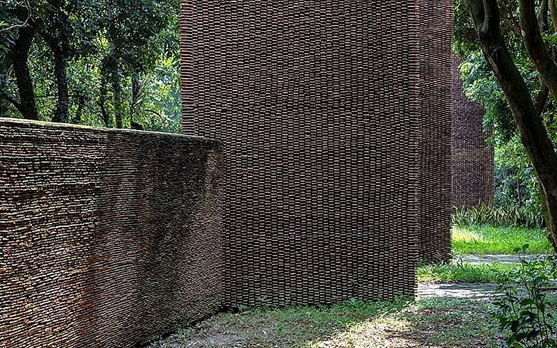 Cơ ngơi 5.000m2 được lên báo nước ngoài của Xuân Hinh: Thợ vào làm vài tiếng đã dọn đồ bỏ đi, năn nỉ cũng không làm-2