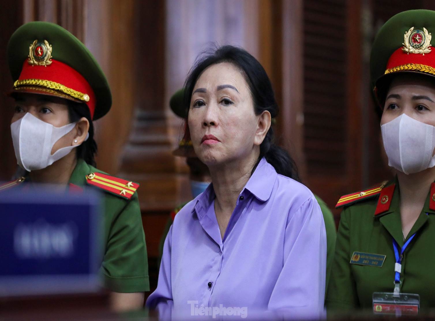 Gương mặt thất thần của bà Trương Mỹ Lan sau khi bị đề nghị tuyên án tử-2