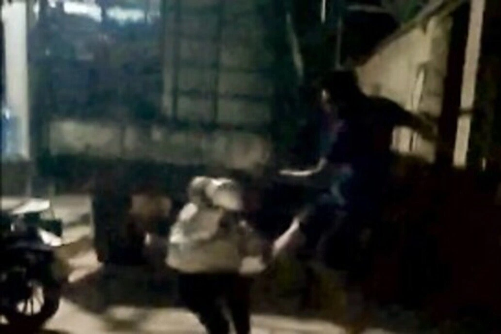 Xôn xao clip đánh con dâu trên mạng xã hội: Người bố chồng nói gì?-1