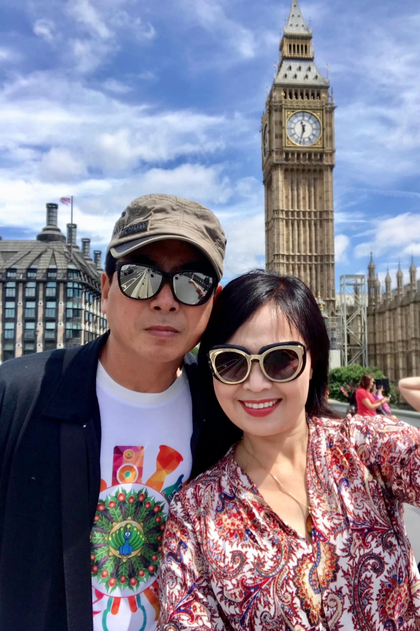 Nữ NSND 60 tuổi vẫn trẻ đẹp khó tin, hôn nhân 35 năm giấu kín, được chồng trải thảm cho làm nghề-6