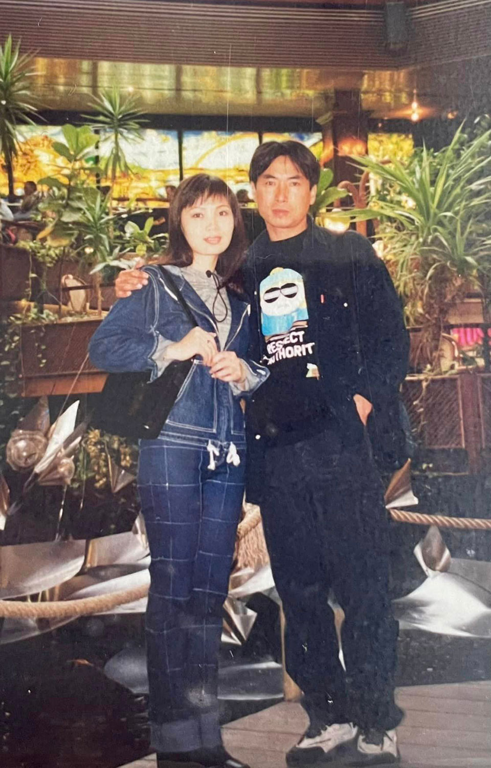 Nữ NSND 60 tuổi vẫn trẻ đẹp khó tin, hôn nhân 35 năm giấu kín, được chồng trải thảm cho làm nghề-5