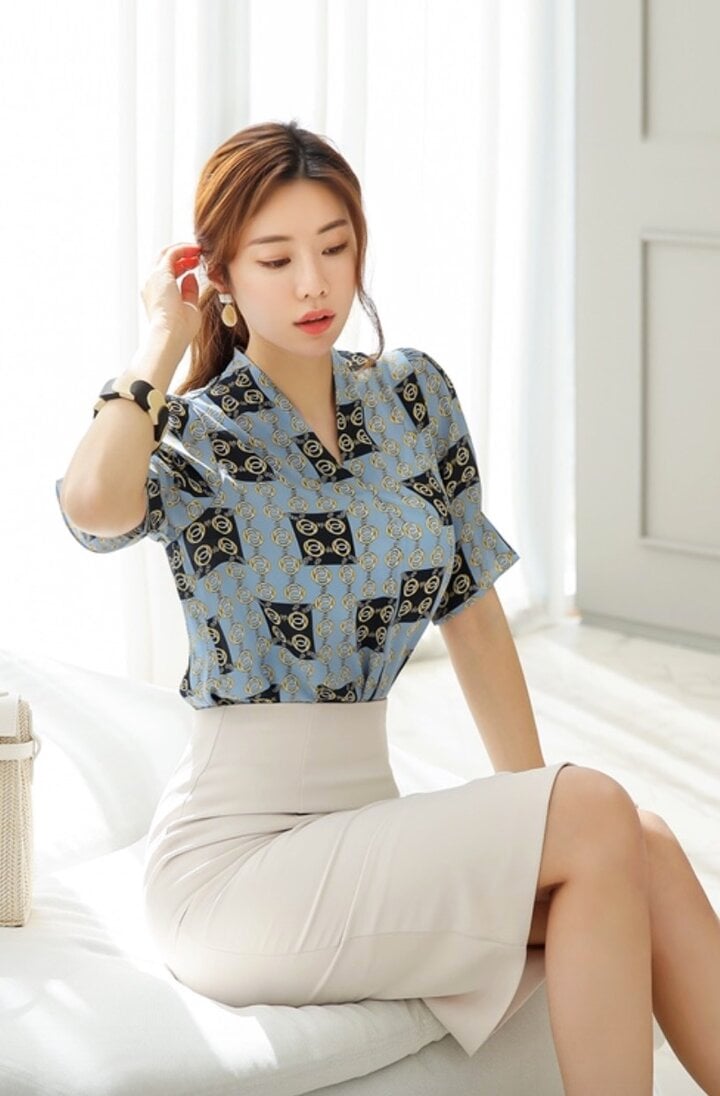 Phong cách đi làm giúp nàng ghi điểm thanh lịch và kín đáo-2
