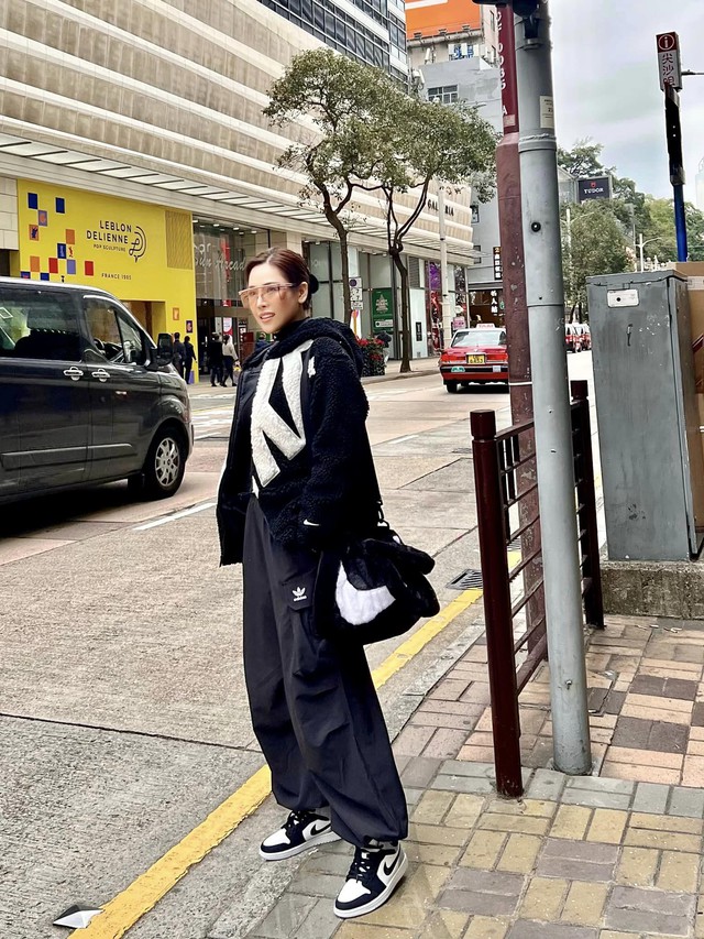 Á hậu Việt chi 600 triệu mua giải: Có nhan sắc, thân thiết với nhiều nam thần, thiếu gia nổi tiếng-3