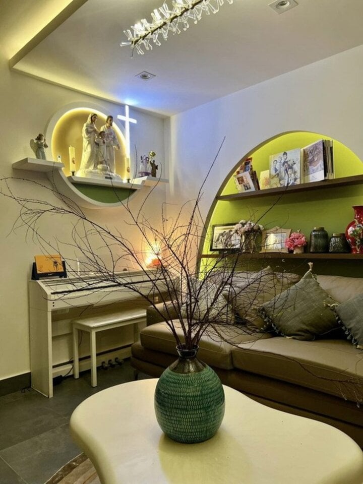 Tài sản khủng của Ốc Thanh Vân: Biệt thự miệt vườn, tậu xe hơi 4 tỷ đồng-12