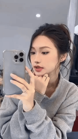 Doãn Hải My xả ảnh nét căng, mặc quần ngắn cũn khoe đôi chân dài nuột nà, đang mang bầu mà sao có thể xuất sắc đến vậy-5