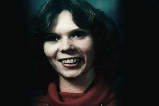 Kỳ án khiến cảnh sát đau đầu suốt 44 năm: Sinh viên 19 tuổi bị xâm hại rồi giết dã man, thủ phạm sa lưới vì ăn