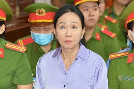 Trương Mỹ Lan đòi SCB trả tiền thuê nhà để khắc phục hậu quả