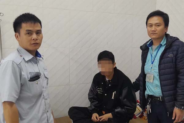 Công an tìm người liên quan vụ án mạng trong tiệm massage ở TPHCM-2