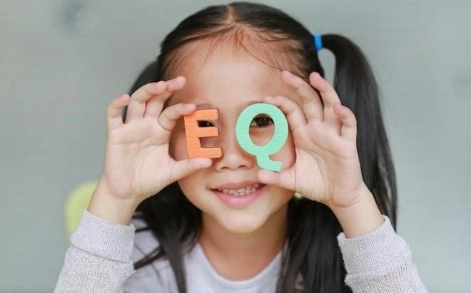 Giáo sư Đại học Thanh Hoa: Trẻ có 5 đặc điểm chứng tỏ EQ cao, tương lai rút ngắn thời gian đi đến đích thành công hơn trẻ bình thường-1