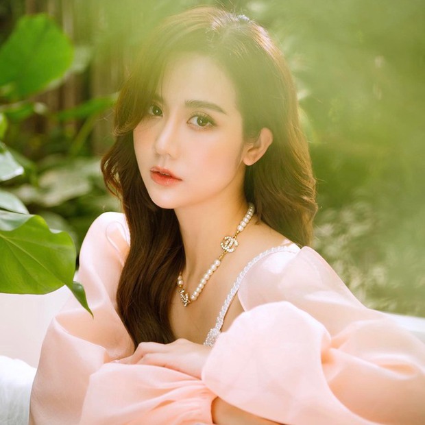 Nữ diễn viên Vbiz ly hôn với chồng doanh nhân sau 5 năm kết hôn, dính tin đồn hẹn hò với loạt sao nam-4