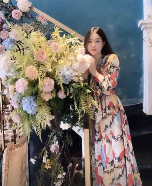 Profile xịn xò của vợ Hồng Duy: Ái nữ Tổng giám đốc công ty cao su, tốt nghiệp Thạc sĩ, chị đẹp với cơ ngơi bạc tỷ-12