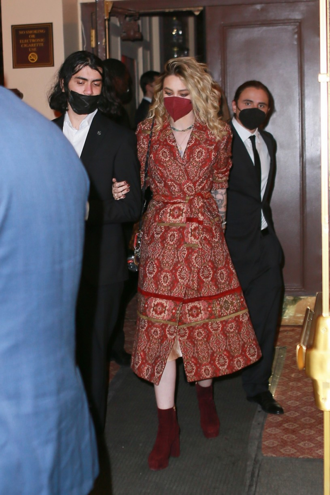 Bi kịch của 3 đứa trẻ nhà Michael Jackson: Con trai cả mắc bệnh, con gái tự tử vì bị cưỡng hiếp, con trai út bị bắt nạt-7