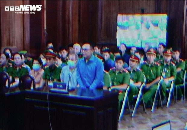 Cựu Chủ tịch HĐQT SCB nói không ngủ được, vợ và mẹ khóc hết nước mắt-2