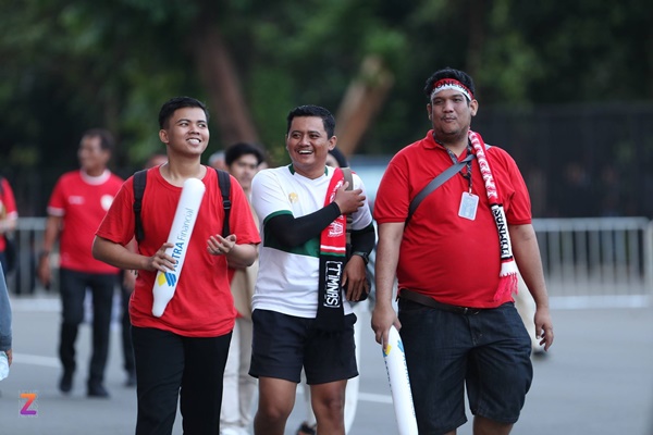 Cảnh sát dùng xe bọc thép bảo vệ an ninh trận Indonesia - Việt Nam-9