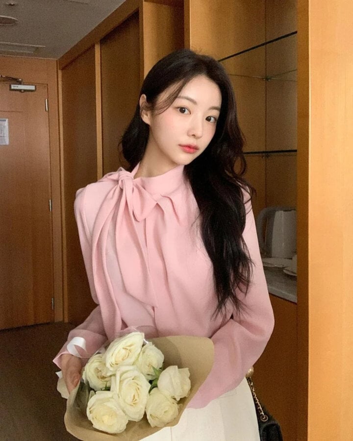 Các kiểu sơ mi nữ tay bồng mang đến vẻ đẹp dịu dàng-3