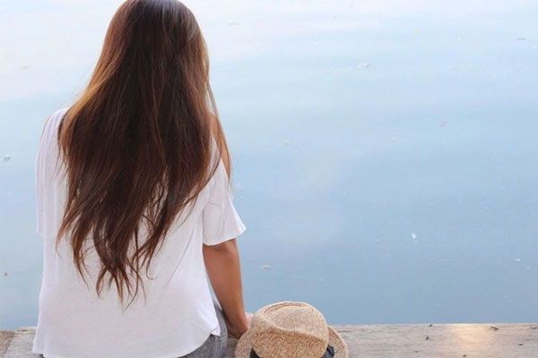 Đưa cháu gái của người yêu đi mua kem, cháu chỉ chiếc kem đắt tiền nhất và hỏi một câu khiến tôi giật mình-2