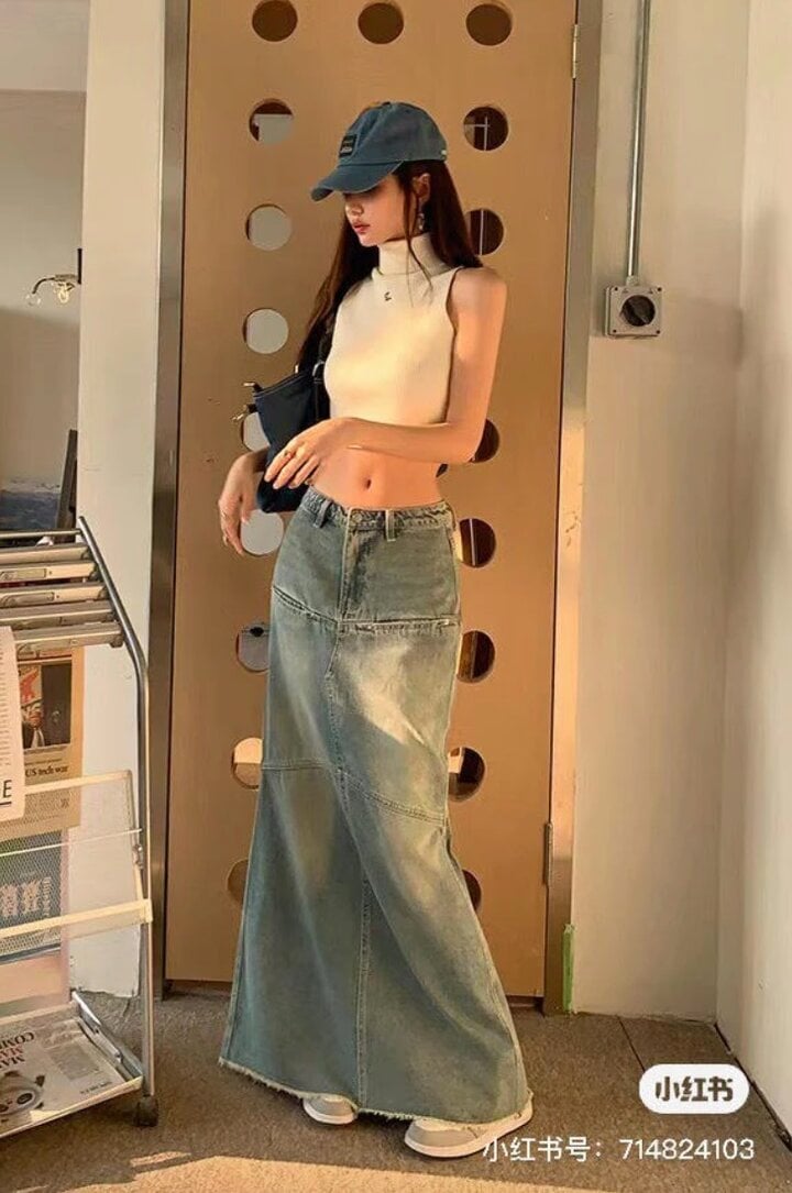 Cách phối đồ với chân váy jean dài-3