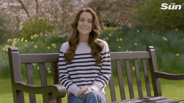 Công nương Kate thông báo mắc ung thư, Harry và Meghan lập tức lên tiếng sau cú sốc của Hoàng gia Anh-1