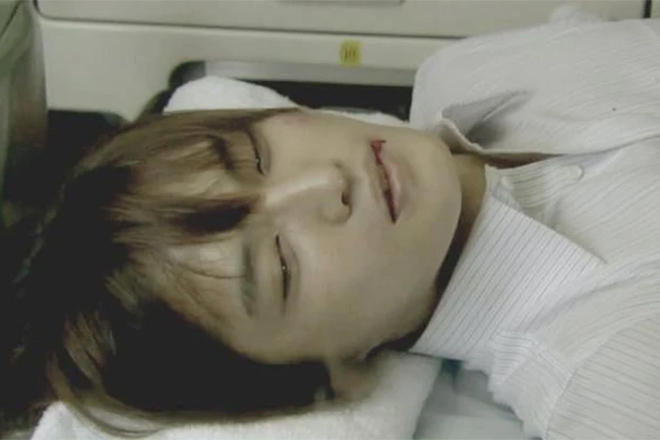 Cảnh tượng kinh hoàng vụ tấn công tồi tệ nhất ở Nga nhiều năm qua: Ngàn người hoảng loạn giẫm đạp chạy trốn, toà nhà lớn chìm trong biển lửa-9