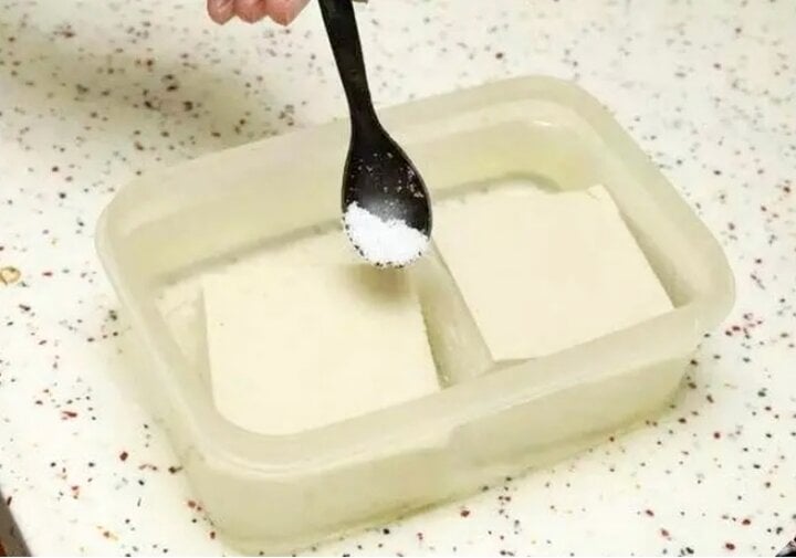 Mẹo chiên đậu hũ giòn rụm, thơm ngon-1