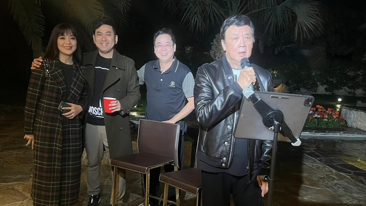 Biệt thự mới giá triệu đô 3 mặt tiền của gia đình NSƯT Bảo Quốc ở Mỹ-10