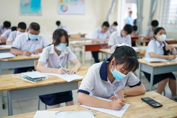 Điều kiện tuyển thẳng và điểm cộng ưu tiên vào lớp 10 tại TPHCM-1