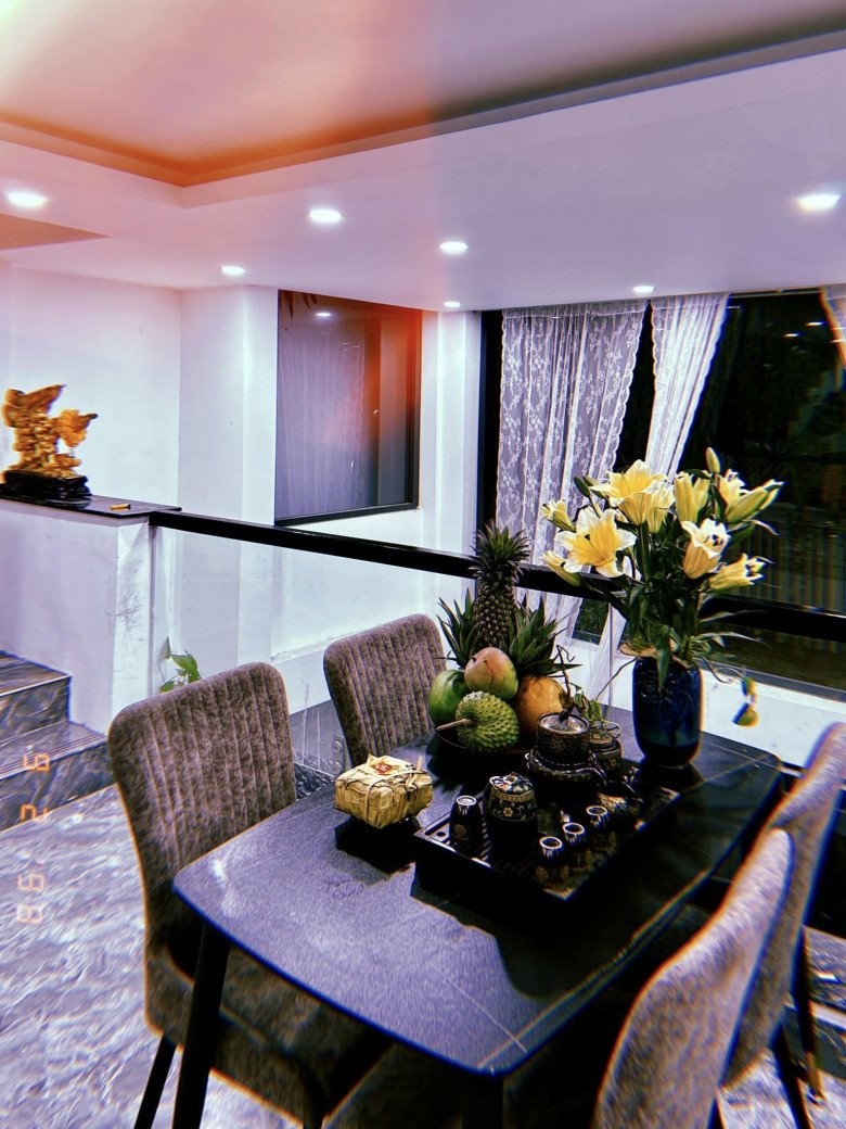 Tuyên bố không nhớ hết mình có bao nhiêu nhà, Ngọc Trinh khoe căn nhà 4 tầng sang trọng?-11