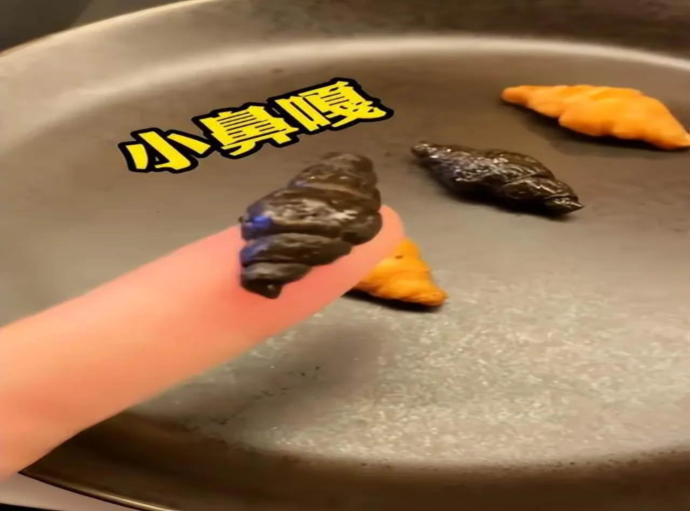 Cơm nhà giàu Thượng Hải gây tranh cãi với giá như trên trời: Có gì trong món salad hơn 700.000 đồng và đĩa bánh sừng bò bé như ngón tay?-7