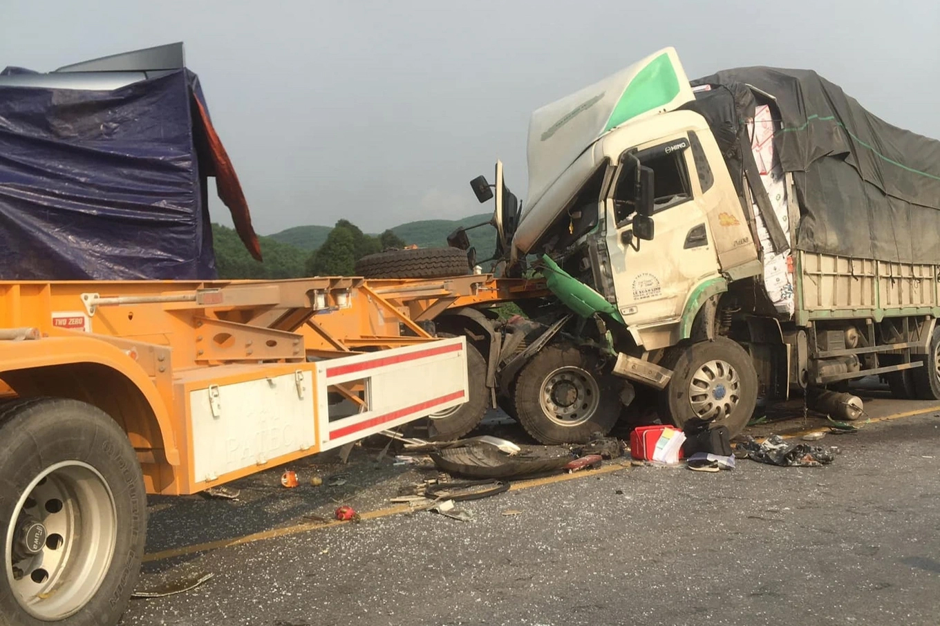 Tai nạn giao thông lại xảy ra trên cao tốc Cam Lộ - La Sơn-1