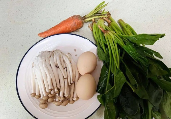 Nấu món canh từ loại rau tươi mát, rẻ tiền vào mùa xuân, ăn vừa ngon, bổ dưỡng lại thanh mát-1