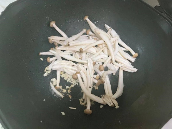 Nấu món canh từ loại rau tươi mát, rẻ tiền vào mùa xuân, ăn vừa ngon, bổ dưỡng lại thanh mát-5