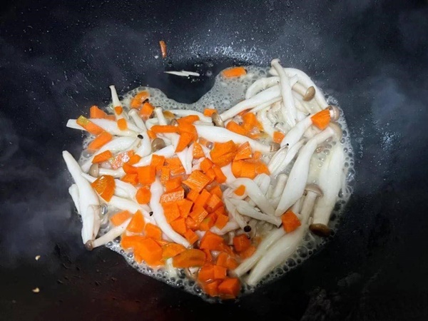 Nấu món canh từ loại rau tươi mát, rẻ tiền vào mùa xuân, ăn vừa ngon, bổ dưỡng lại thanh mát-6