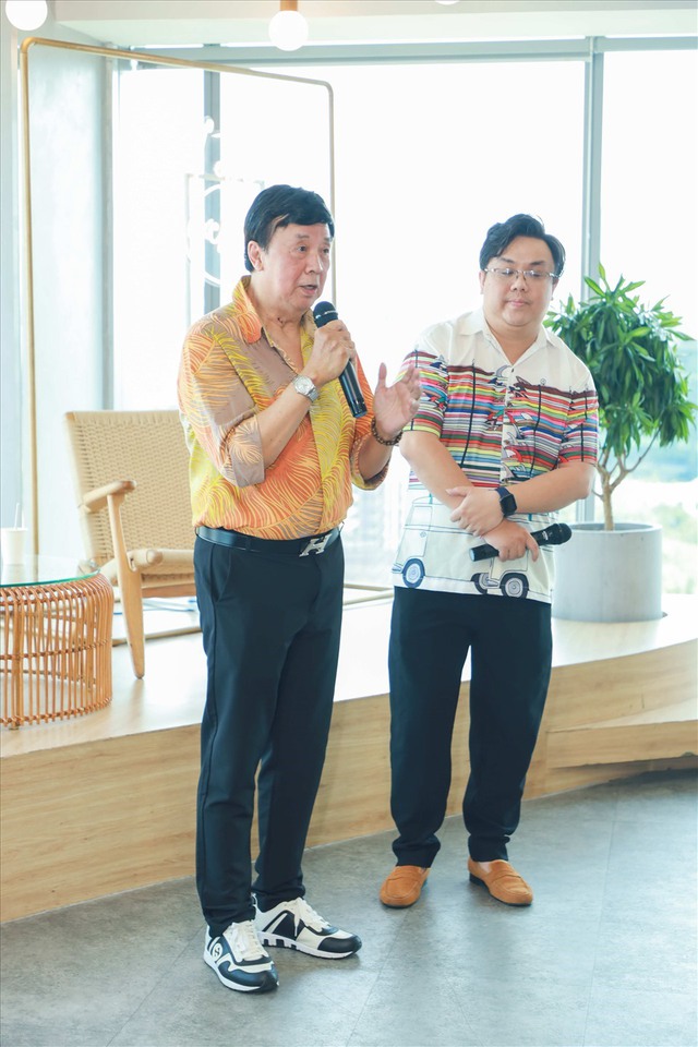 Cuộc đời đáng nể của nam danh hài Việt vừa sắm biệt thự 3 mặt tiền, trị giá gần 2 triệu đô ở Mỹ-1