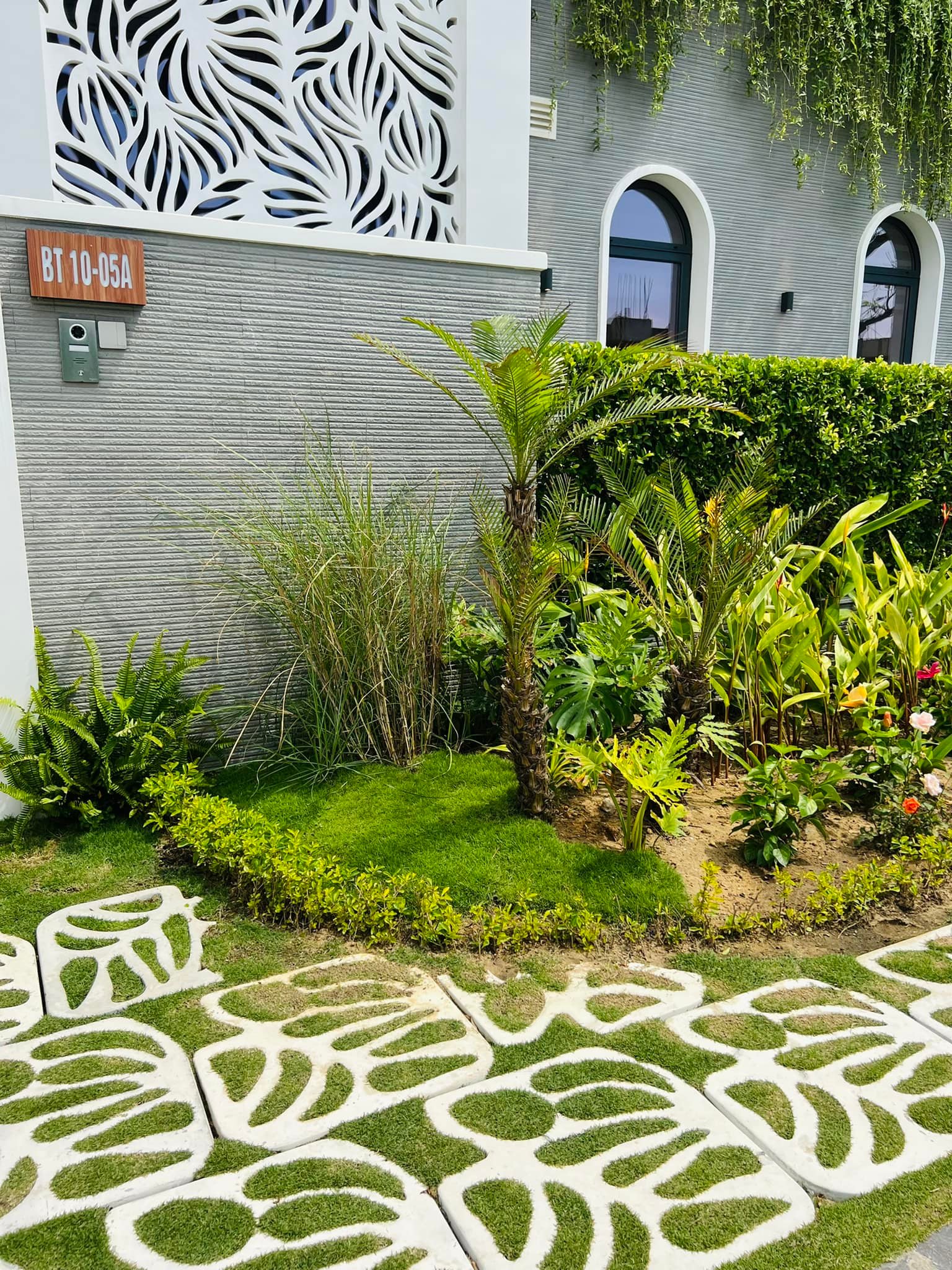 Chuẩn bị kết hôn lần 3 - Hằng túi sở hữu những biệt thự khủng nào?-27