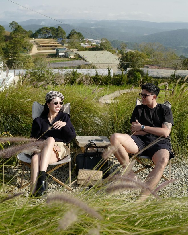 Vợ chồng ca nương Kiều Anh có couple style ấn tượng nhờ 2 nguyên tắc-7