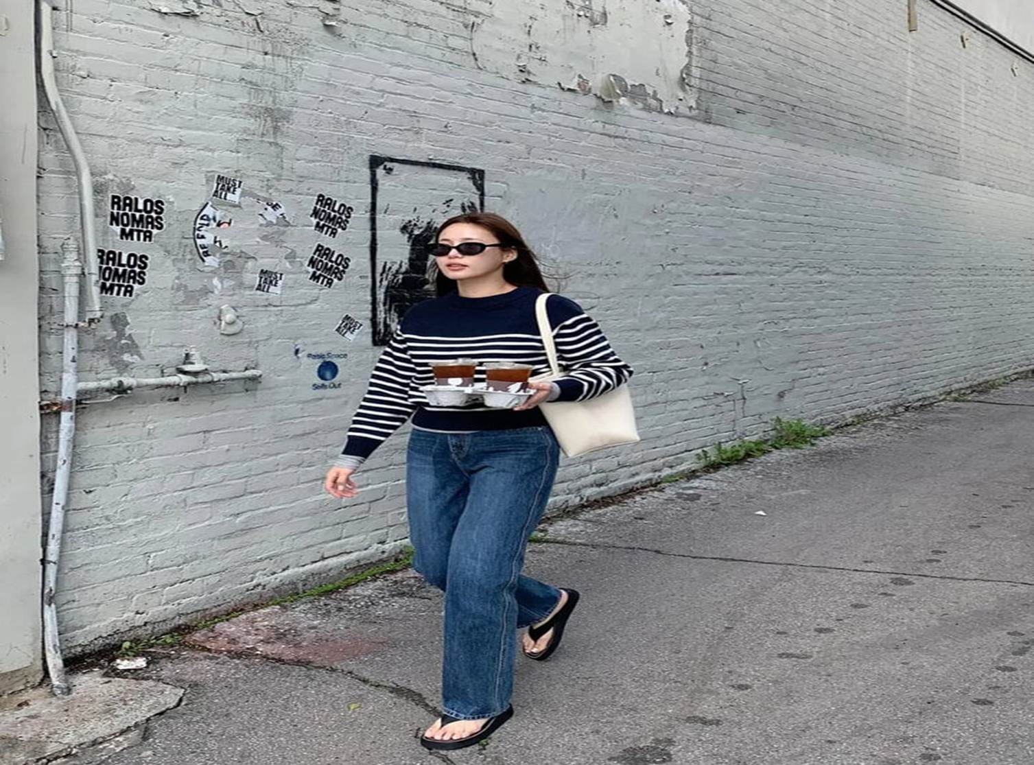 Mẫu quần dài sau đây xứng đáng được chị em bổ sung cho tủ đồ-2