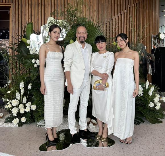 Căn biệt thự đẹp hơn cả tạp chí của NTK đứng sau những trang phục đặc biệt của Bắc Đẩu và Táo Quân-4