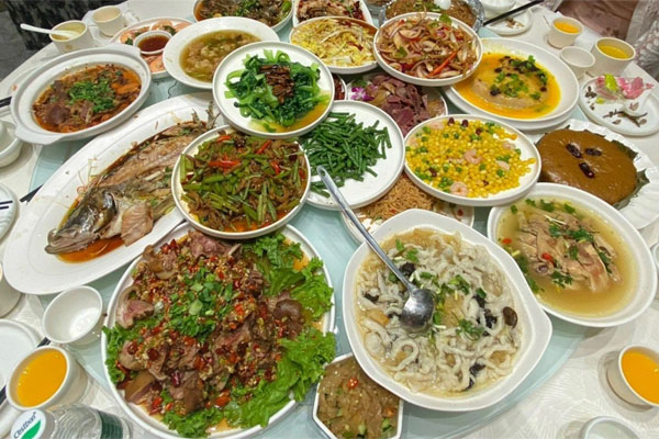 Sau khi nghe thông báo động trời của chồng, tôi quay cuồng ngã quỵ nhưng ngẫm nghĩ lại thấy nực cười khó hiểu-2