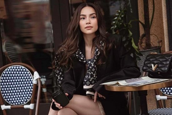 Hồ Ngọc Hà: Hơn 20 năm vẫn đứng trên đỉnh nhờ một chữ 