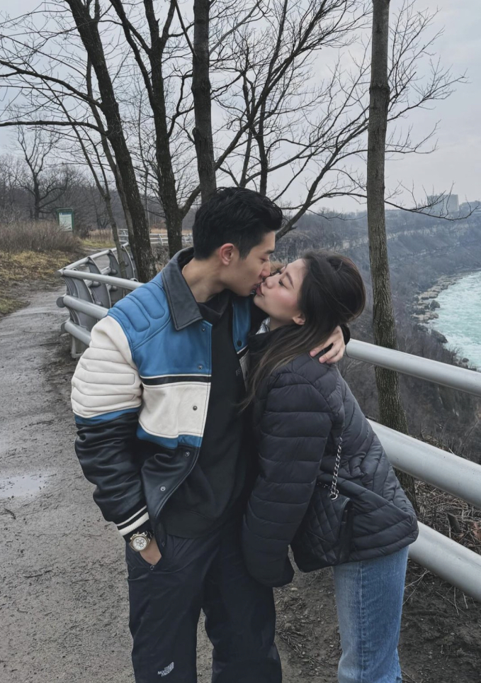 Hotgirl TDDC Phạm Như Phương diện váy bó sát sexy nhưng lại có hành động khó hiểu với bạn trai Việt kiều ở hầm đỗ xe-4