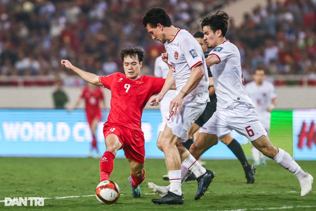 Đội tuyển Việt Nam bị trừ điểm nặng, tiếp tục lao dốc ở bảng xếp hạng FIFA-2