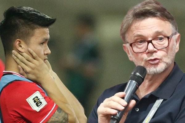 Ngay trước khi HLV Troussier chia tay tuyển Việt Nam, đội trưởng Đỗ Hùng Dũng: HLV có người đến người đi nhưng Việt Nam là còn mãi-4