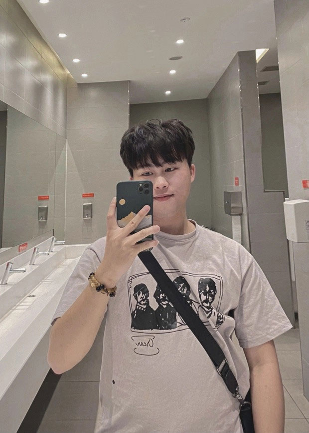 Tổng tài gia trưởng Nam đẹp trai gây ngỡ ngàng với câu chuyện ngoài đời thực-3