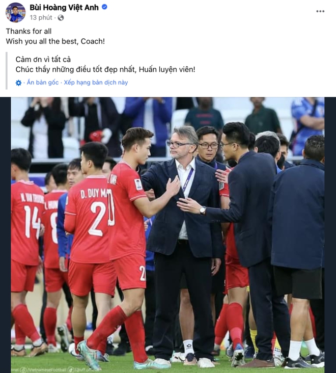 Hội cầu thủ Việt Nam đồng loạt đăng bài chia tay HLV Troussier, Quang Hải chưa lên tiếng-2