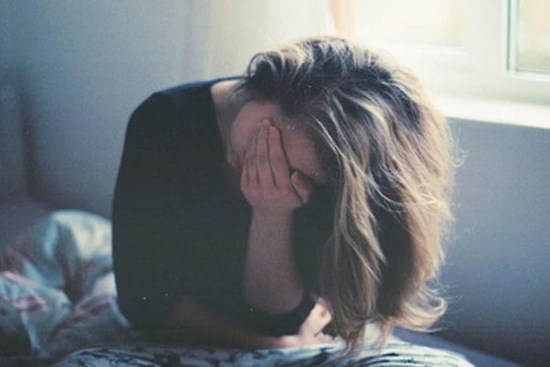 Tin lời tình già đại gia, gái trẻ nhận đòn ghen cay đắng