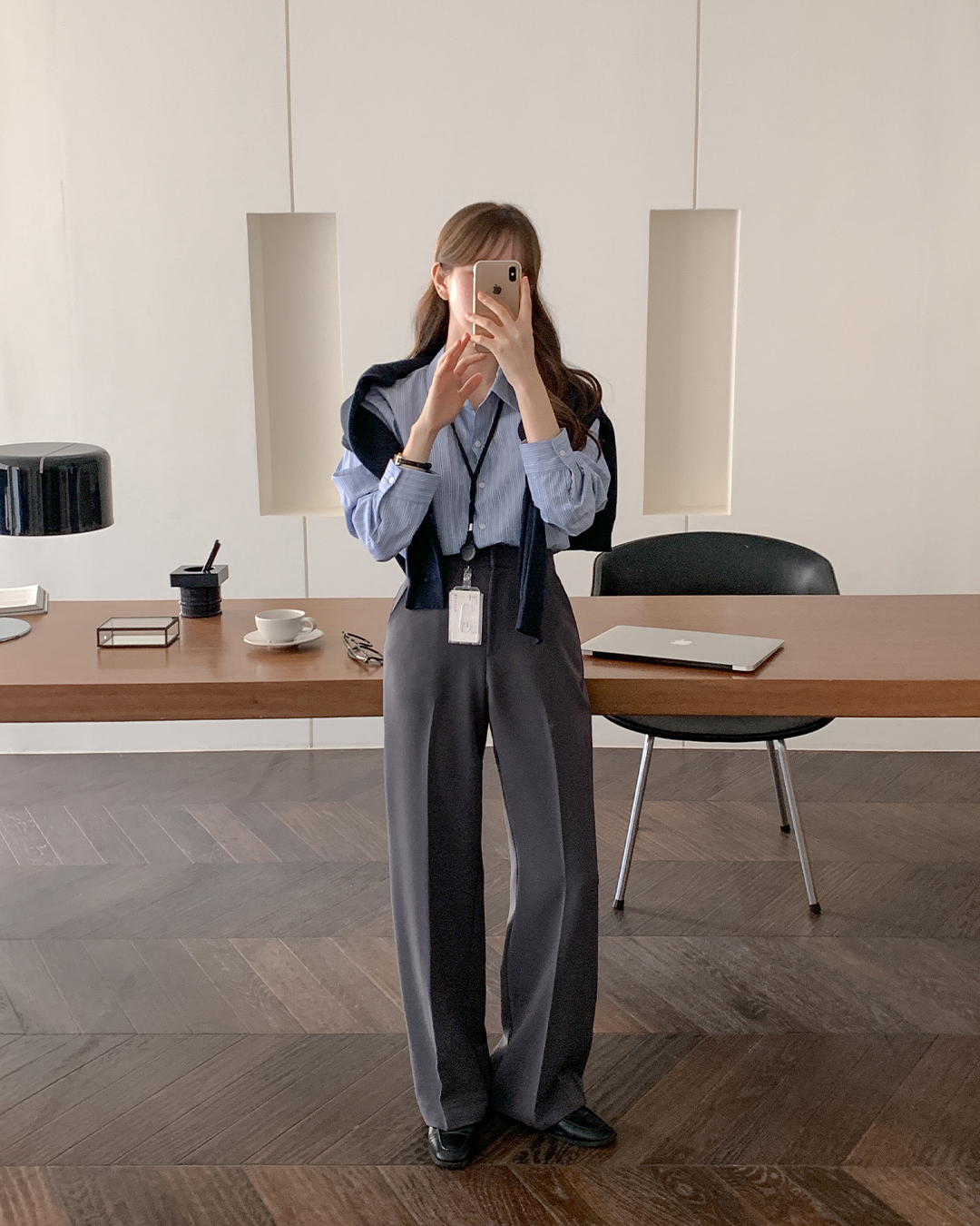 4 cách mặc quần ống rộng tôn dáng, chuẩn thanh lịch tới công sở-4