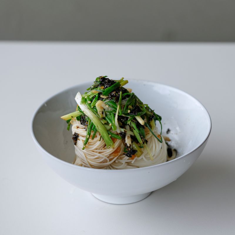 Thêm một cách làm món mì trộn dễ mà ngon vào những ngày chán ăn cơm-8