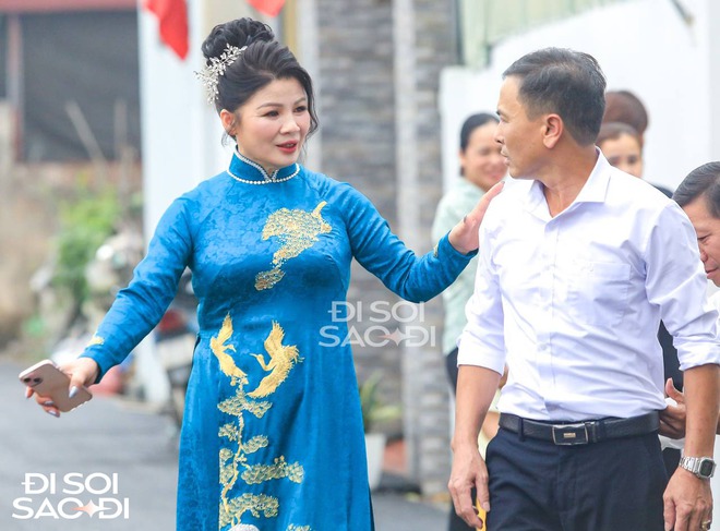 Quang Hải xuất hiện cực bảnh bao, cùng bố mẹ tất bật chuẩn bị cho đám cưới với Chu Thanh Huyền-6